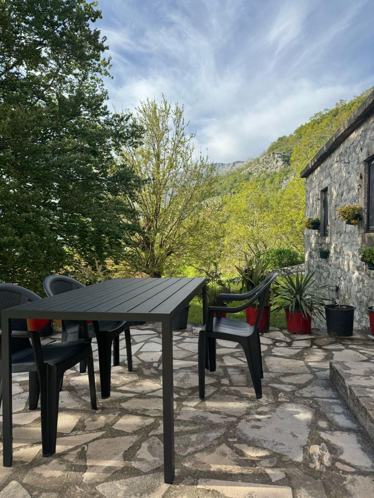 Nature Escape Montenegro Kotor Bagian luar foto